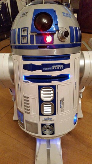 Star Wars R2-D2 DVD Projektor - R2D2 Video Beamer Projector Limitiert von NIKKO 