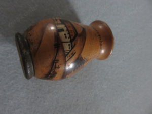 Holzvase zu verschenken Bild 2