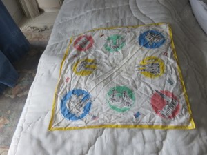 Leinentuch mit europäischen Motiven zu verschenken