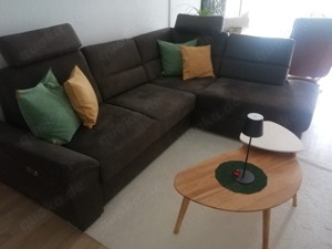 Neuwertige Couch mit Motor und Stauraum   500   inklusive Lieferung!