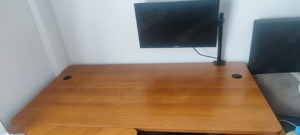 Schreibtisch, massiv+stabil und weiteres 