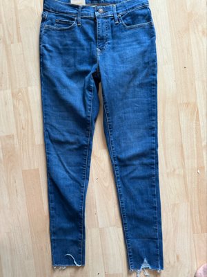Levi's 710 Jeans neu mit Etikett für Damen