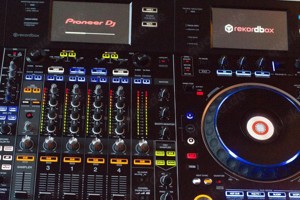 Pioneer DDJ-RZX Wie Neu - inkl. Recordbox DJ  Video