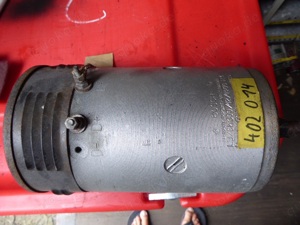 Bosch Lichtmaschine 0101402014, LI GK300 12 1400R1 auch 0101402047 Bild 3