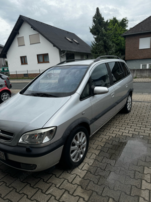 Opel Zafira A 