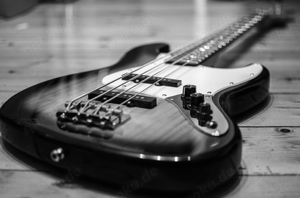 Bassist sucht Band