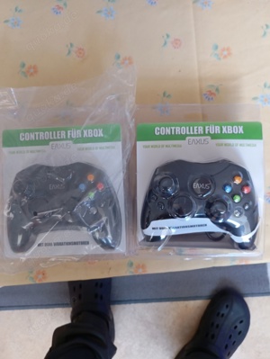 X Box Controller 2 Stück nagelneu