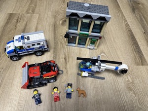 Lego City Polizei - Bankraub mit Planierraupe 60140