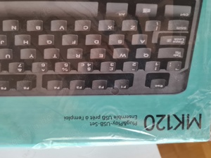 Logitech Tastatur mit Maus
