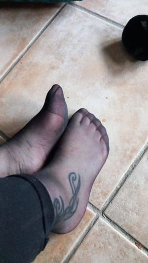verkaufe getragene Nylons, Slips & Socken ;) Bild 4
