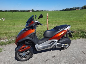 Piaggio MP3 Yourban 300 LT   Pkw-Führerschein