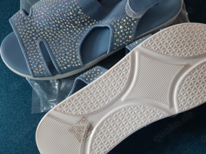 nagelneue wunderschöne Glitzer Sandalen Bild 5
