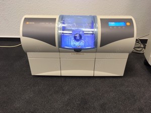 Cerec AC Bluecam mit Schleifmaschine MCXL und Software 4.3