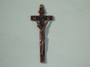Kleines Kreuz aus Bronze