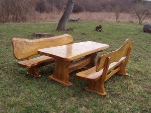 Komplette Garnituren aus echtem Massivholz für die Garten Bild 7