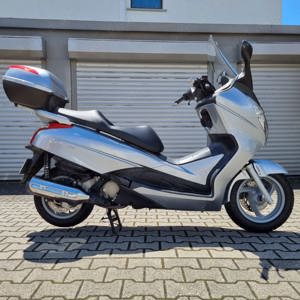 Honda S Wing 125 ABS Großraum Premium Top Zustand wenig km Tüv neu