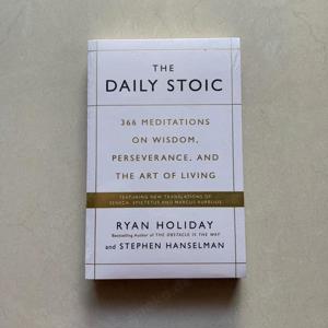 The Daily Stoic: 366 Meditations