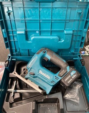 Makita JV101D Akku-Stichsäge + Ladegerät