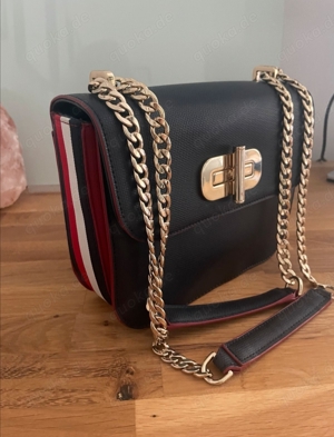 Tommy Hilfiger Turnlock Tasche Dunkelblau - sehr guter Zustand