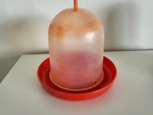 verschiedene Hühner,- und Kükentränken Bild 5
