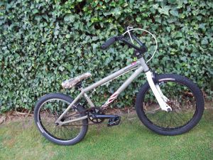 3x Profi-Bmx-20-zoll-Felt-ssx-360-Freestyl-Trick-Fahrrad-NP:399,-- FP:135,-- Pro-Bmx