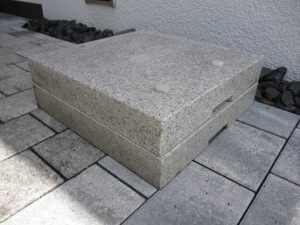 Schirmständerplatten aus Granit