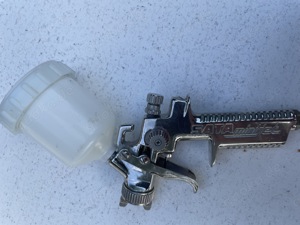 Sata minijet, Agora-Tec-Airbrush + 3-fach Verteiler Bild 2