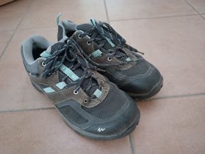 Decathlon Wanderschuhe Bergwandern MH100 wasserdicht Damen grau blau Gr. 36