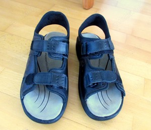 Neue schwarze Sandalen aus Leder Jomos Aircomfort Gr. 42