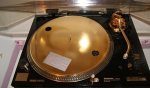 Technics SL-1200LTD Limited GOLD Edition GLD  GAE  1210