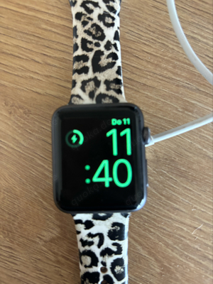 Apple watch serie 7000