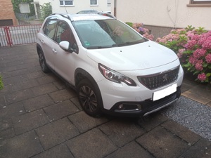 Peugeot 2008 Allure PureTech 130 - NAVI,KAMERA,SHZ, CARPLAY, T.LEDER