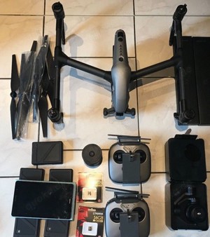 DJI Inspire 2 Pro Combo Riesen Paket Kamera Zenmuse X5S Drohne Tablet RAW UHD