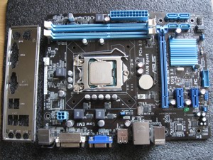 Asus H61M-F   Sockel 1155