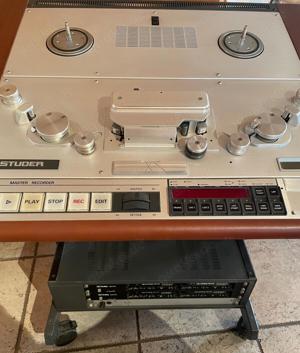 STUDER 14 Master-Tonbandmaschine A820-2 TC mit Dolby SRA und Stereoverstärker