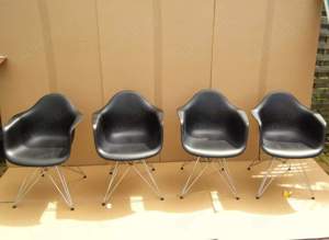 4 x Vitra Eames Chair Küchenstuhl Esszimmerstuhl Konferenzstuhl