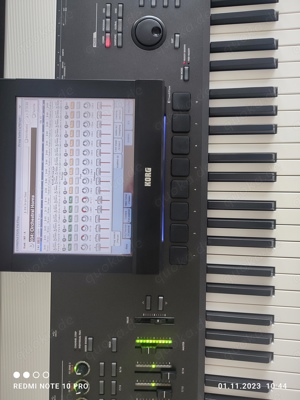 Korg oasys 88 , und Roland Jupiter 80 v2