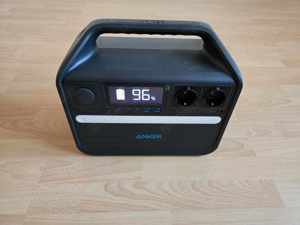 Anker 555 Powerstation, PowerHouse 1024Wh LiFePO4, 1000W mobiler Solargenerator Elektrowerkzeuge Str