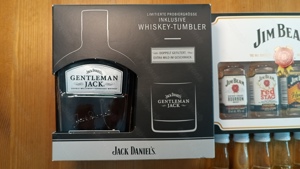 Jack Daniels Jim Beam und Kleinigkeiten als Set zur Abgabe 