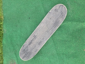 Skateboard 