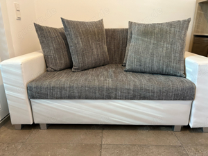 Sofa, 2-Sitzer mit Schlaffunktion in gepflegtem Zustand