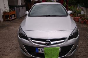 Opel Astra J