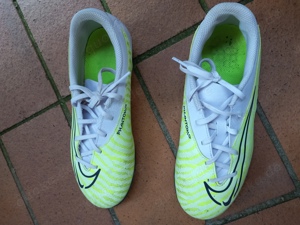 Fussballschuhe gr. 38 nike gebraucht