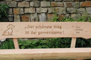 Gartenbank mit Gravur. Jubiläums Geschenk.  Bild 5