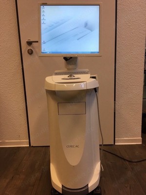 Cerec AC Bluecam mit Schleifmaschine InLab MCXL und Software 4.3