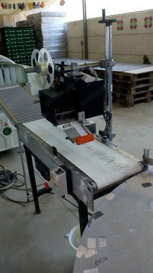 Etikettiermaschine mit Drucker und Transportband Neu , und gebraucht günstiger Bild 6