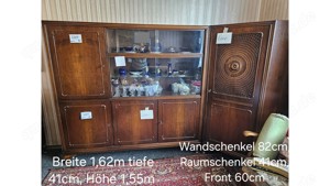 Vitrinenschrank