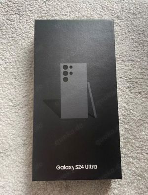 Samsung Ultra 24 Neu