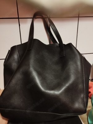 schwarze Tasche 