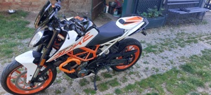 KTM Duke 390 super gepflegt,